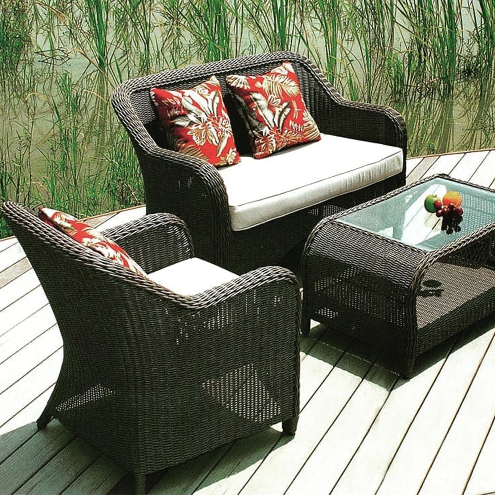 Garden furniture online